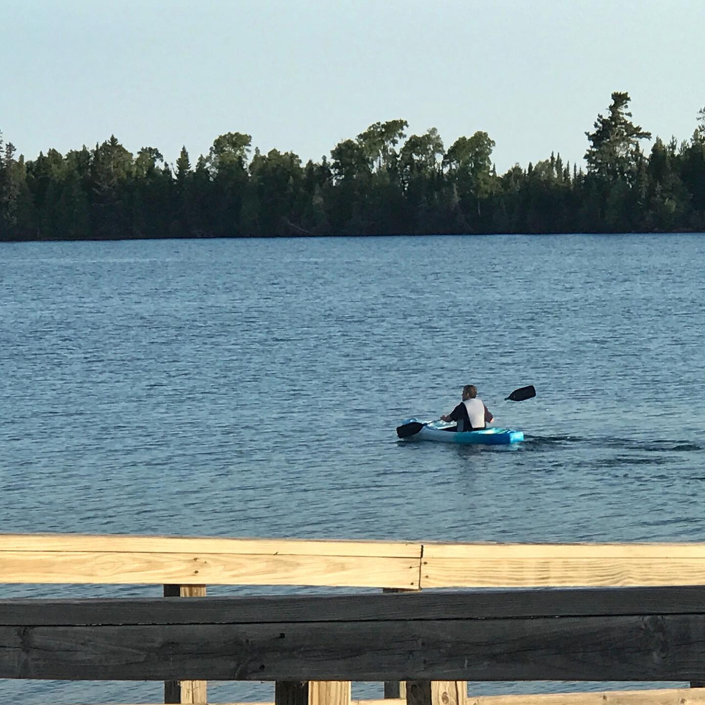 Do you like to paddle? Maybe you’d like to try it? Copper Harbor is an awesome place for it!  Visit http://copperharbor.org/activities-recreation/kayaking-canoeing/for details!#copperharbormi#paddling #lakesuperior